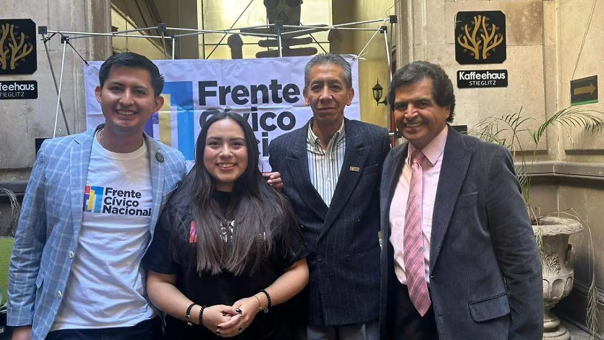 El Frente Cívico Nacional presume respaldo en 80 municipios poblanos